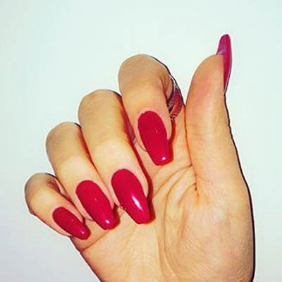 Servicio de uñas de gel en Nails & Us Madrid